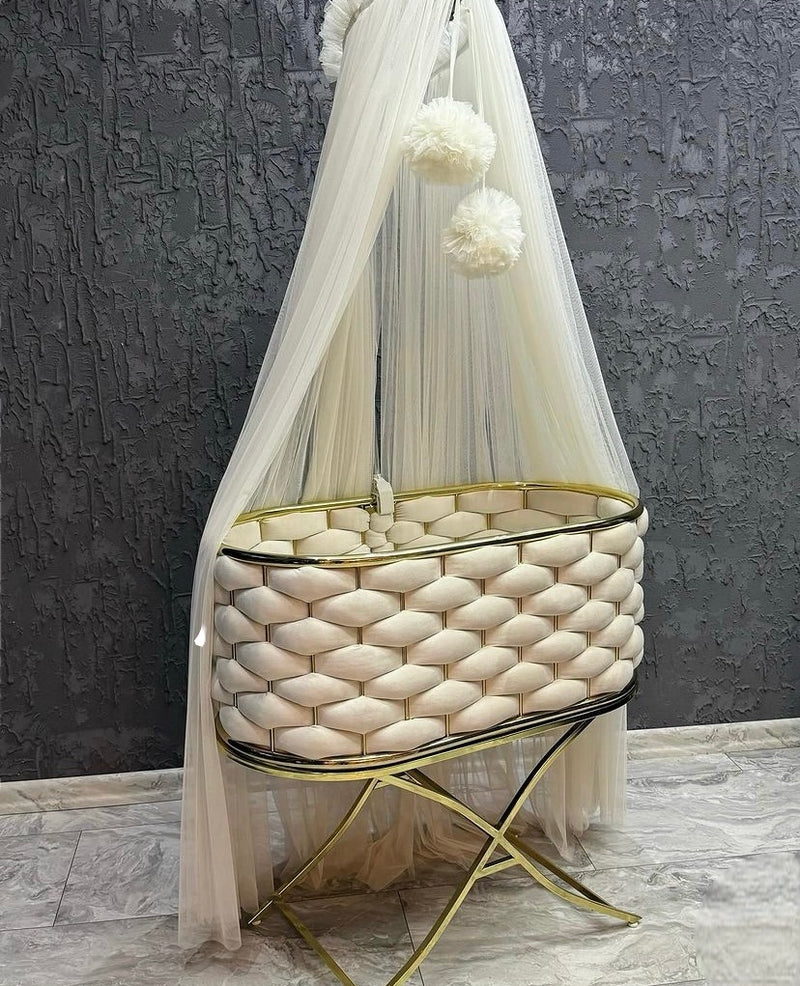 Tuffet Luxury Baby Bassinet