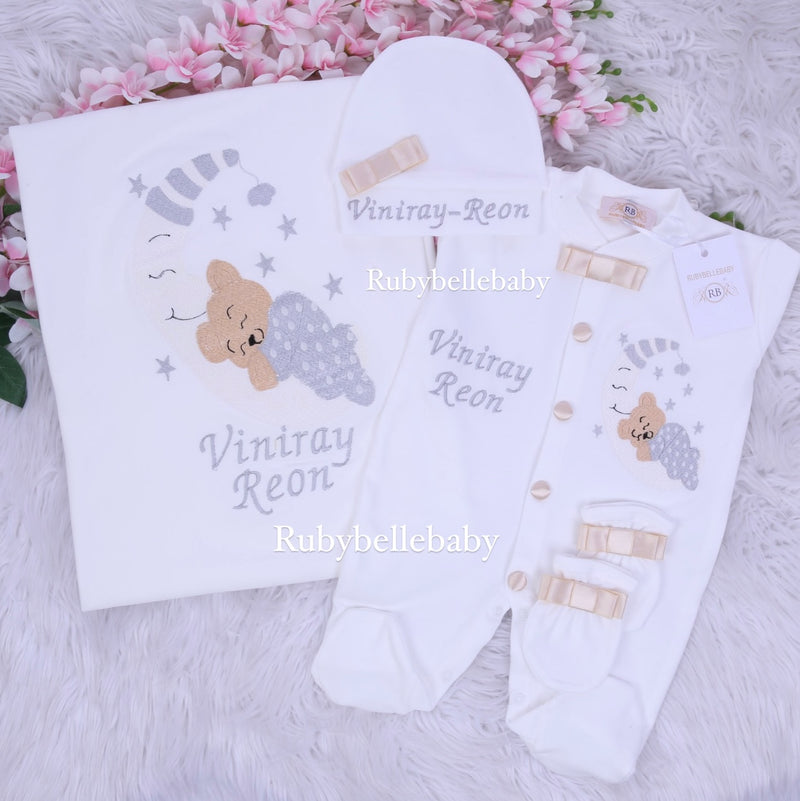 4pcs Embriodery Sleeping Bear on Moon Set